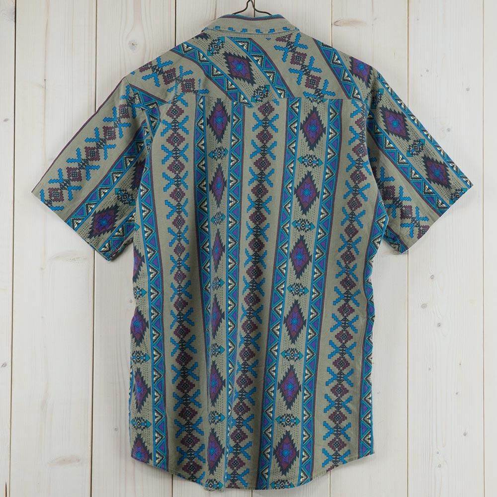 <img class='new_mark_img1' src='https://img.shop-pro.jp/img/new/icons14.gif' style='border:none;display:inline;margin:0px;padding:0px;width:auto;' />Young bloods  Western shirt ͥ