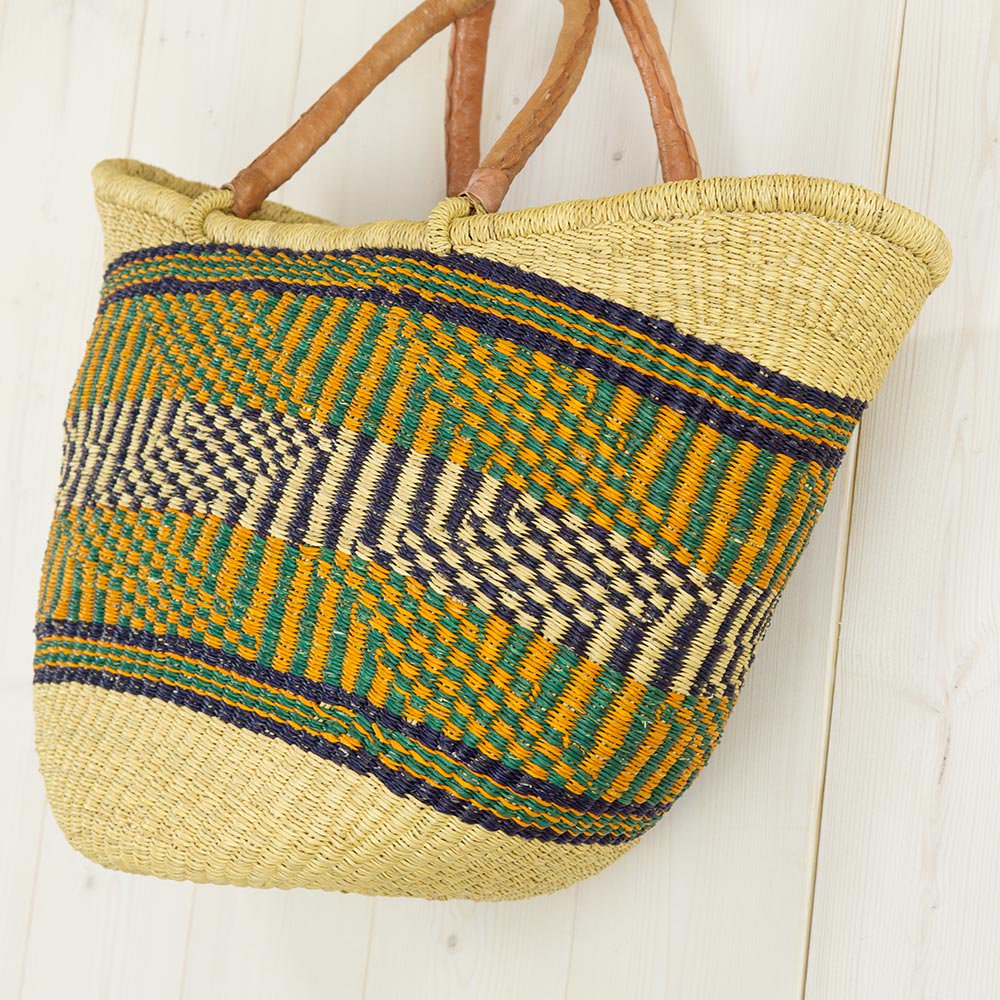 <img class='new_mark_img1' src='https://img.shop-pro.jp/img/new/icons14.gif' style='border:none;display:inline;margin:0px;padding:0px;width:auto;' />Leather x Straw African BAGͥ