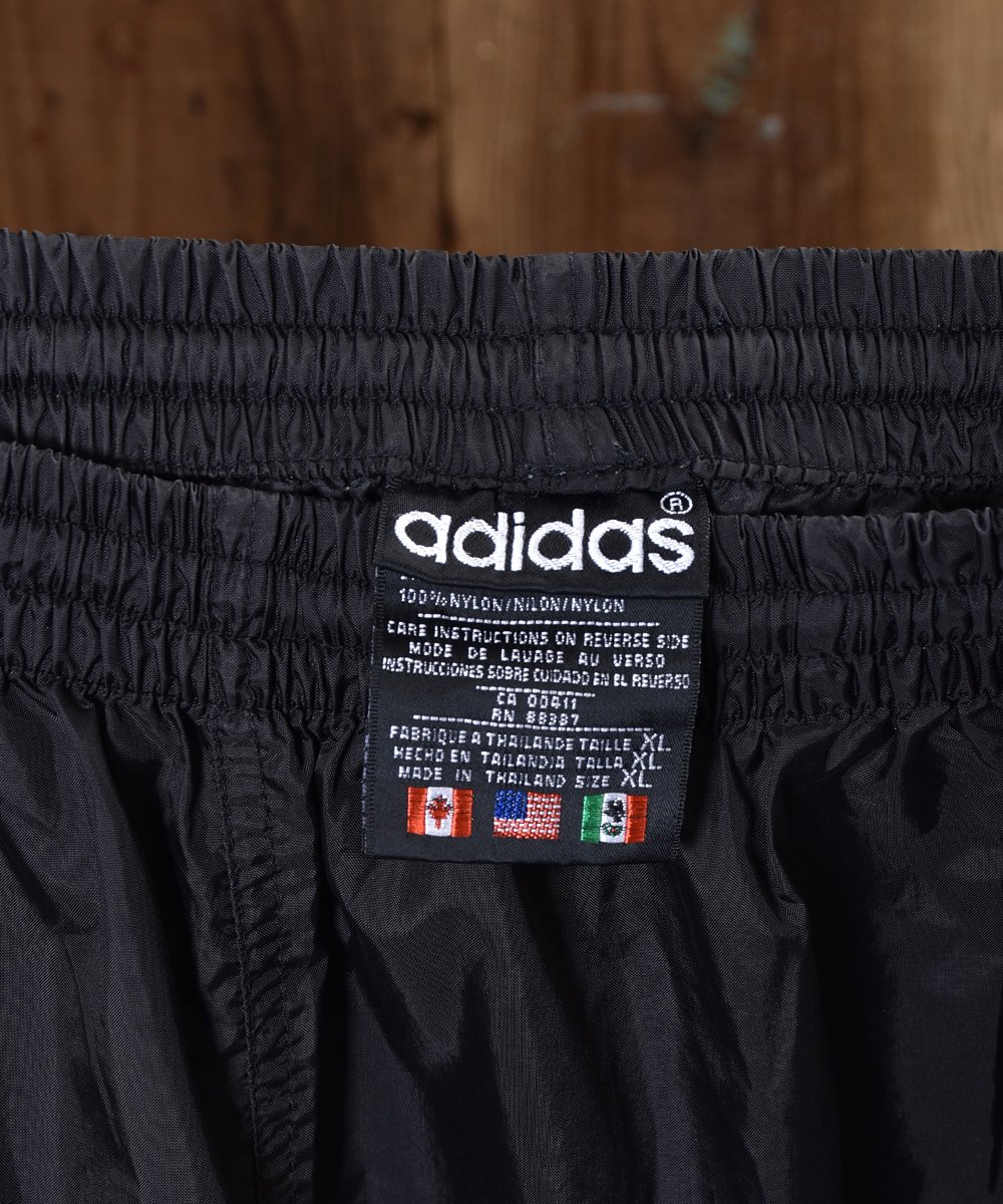 adidas" nylon Track Pants｜「アディダス」ナイロントラックパンツ ブラック - 古着のネット通販サイト  古着屋グレープフルーツムーン(Grapefruitmoon)Onlineshop ヴィンテージアイテム・レトロファッション