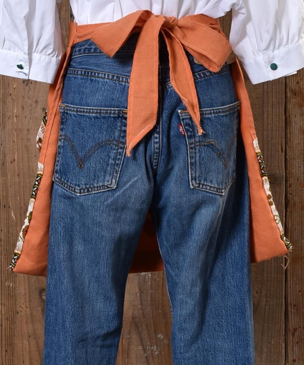 Tyrolean embroidery Apron｜ チロリアン刺繍エプロン - 古着屋