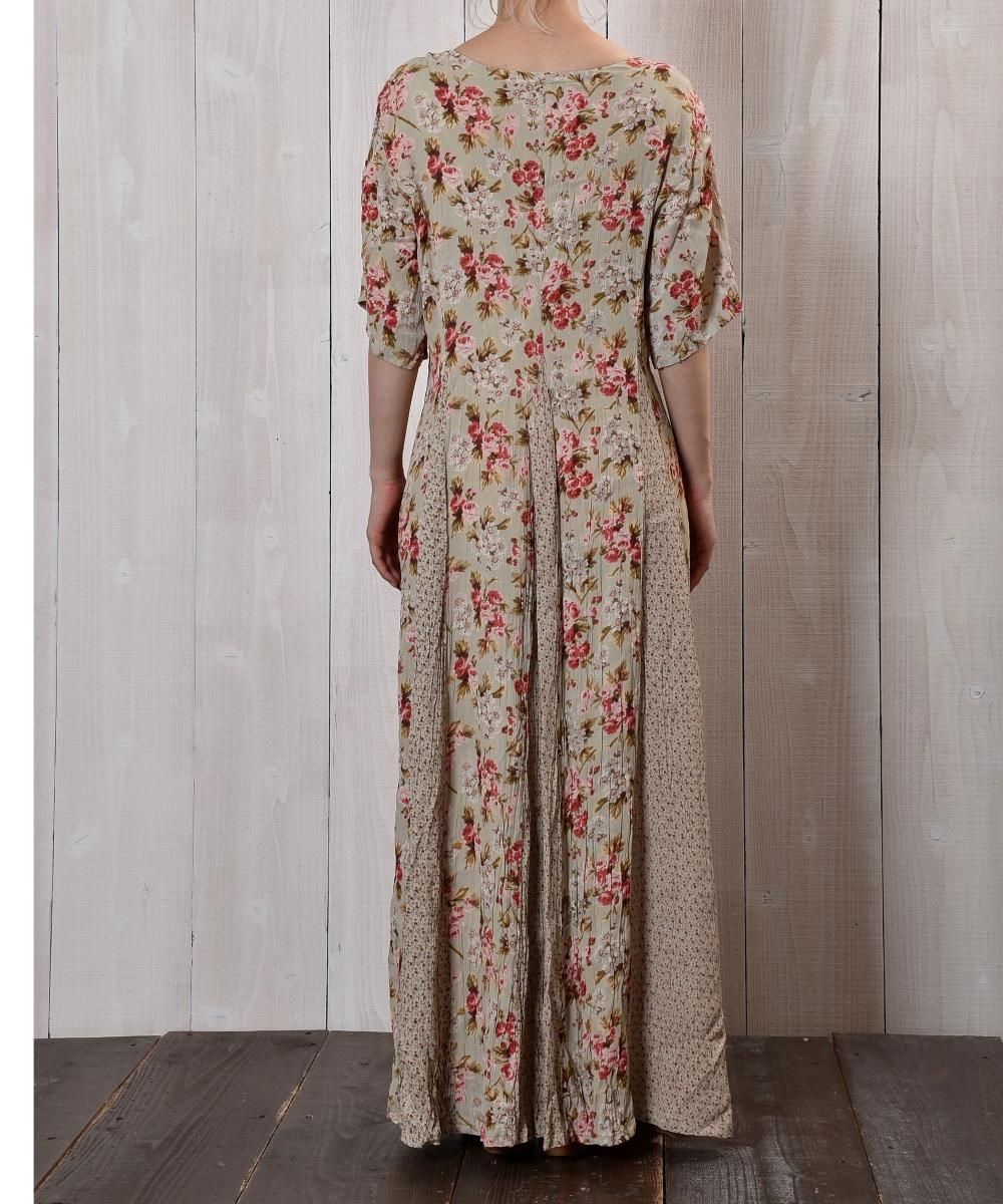 Short-sleeve Flower pattern lace one piece｜花柄 レース