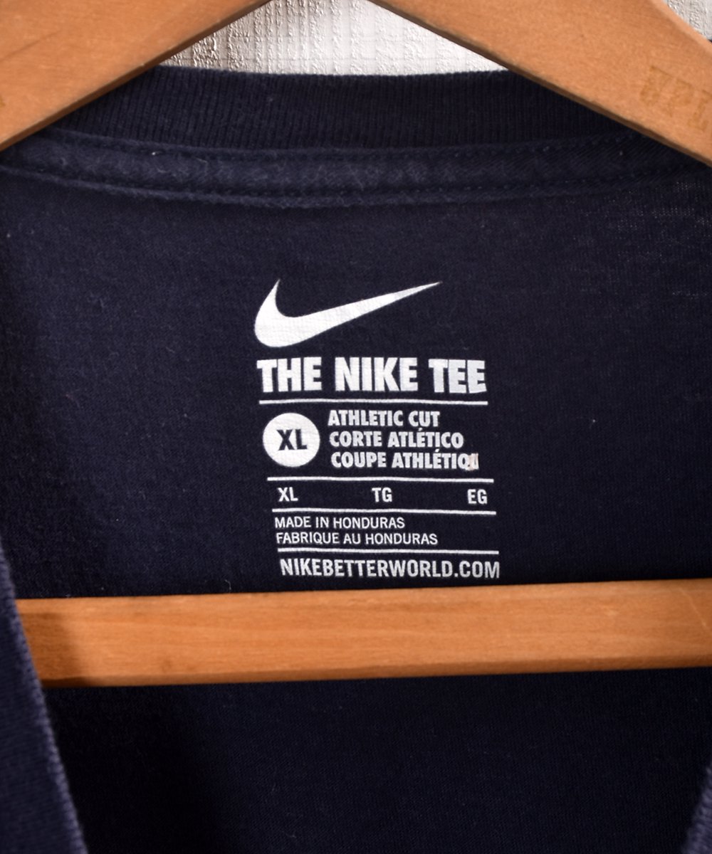 NIKE” Message Print T Shirt｜「ナイキ」メッセージ プリントTシャツ ネイビー系 - 古着のネット通販サイト  古着屋グレープフルーツムーン(Grapefruitmoon)Onlineshop ヴィンテージアイテム・レトロファッション