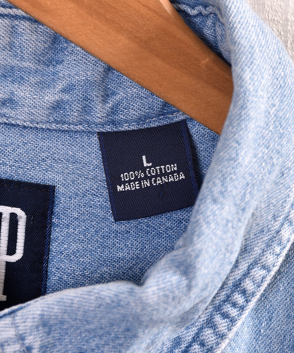 Made in Canada ”GAP” Denim Shirt | オールドギャップ カナダ製 デニムシャツ 90年代 - 古着のネット通販サイト  古着屋グレープフルーツムーン(Grapefruitmoon)Onlineshop ヴィンテージアイテム・レトロファッション