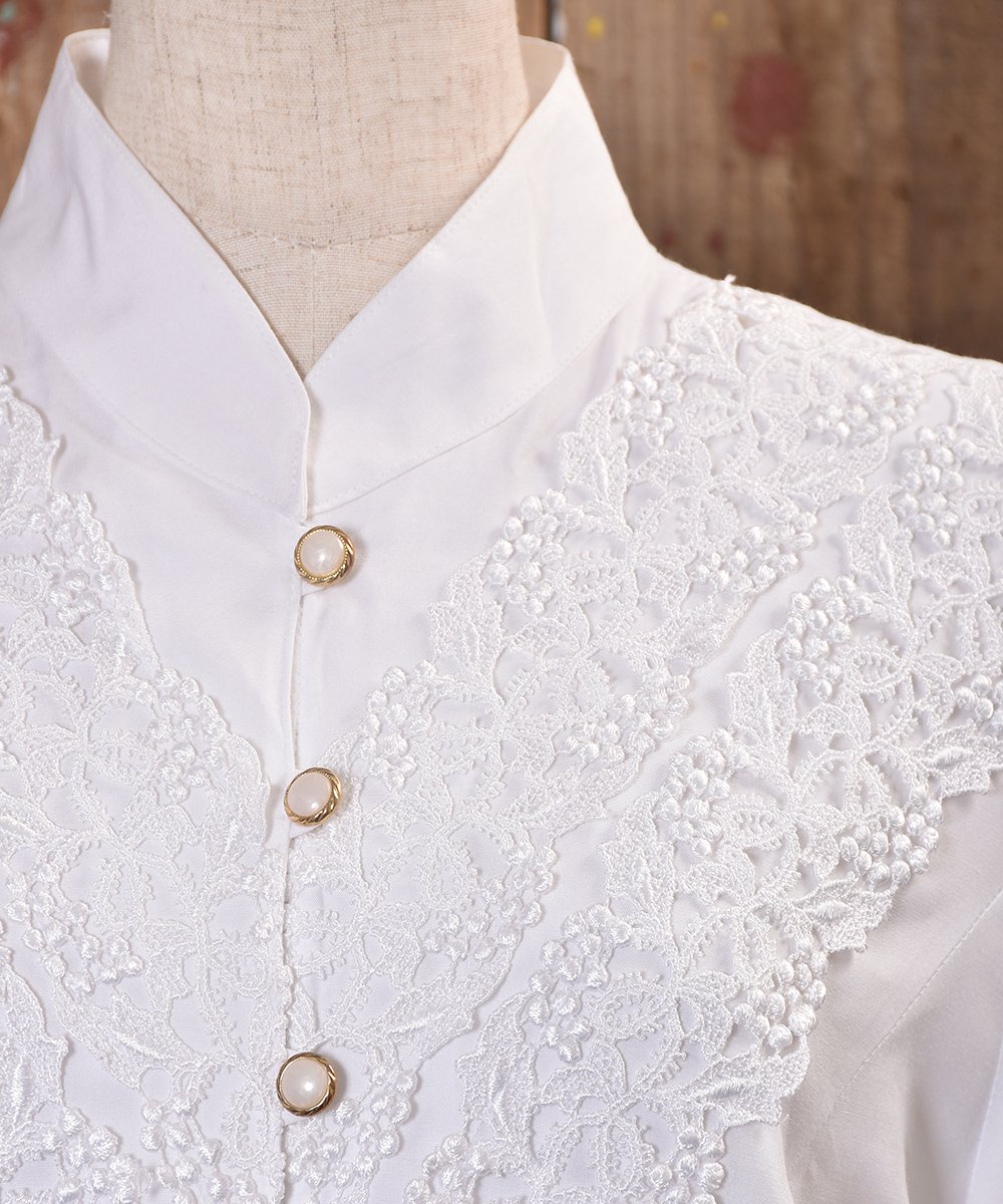 BIAGGINI” Embroidery Blouse｜イタリアデザイン ヴィンテージ刺繍