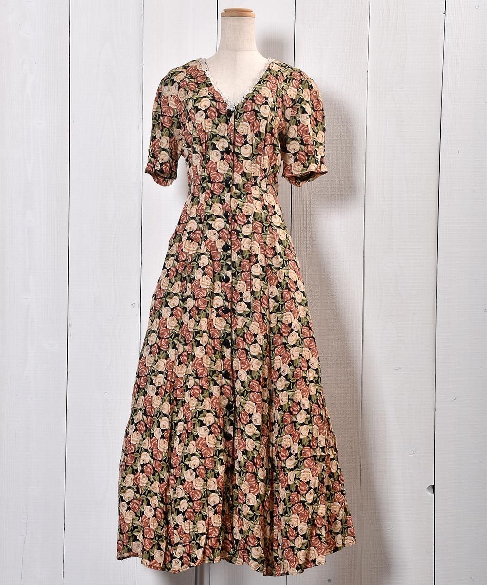 Rose Flower Pattern Dress 花柄 襟元レース付き 前開きドレス 古着のネット通販サイト 古着屋グレープフルーツムーン Grapefruitmoon Onlineshop ヴィンテージアイテム レトロファッション Rose Flower Pattern Dress 花柄 襟元レース付き 前開きドレス 古着のネット通販サイト 古着屋グレープフルーツムーン Grapefruitmoon Onlineshop ヴィンテージアイテム レトロファッション