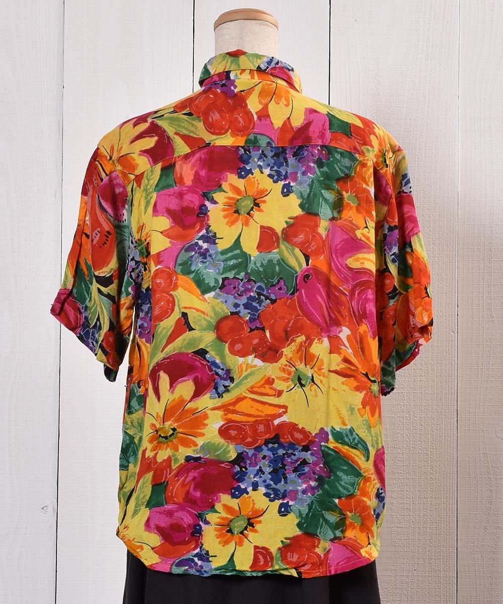 Flower Pattern Bead Embroidery Short Sleeve Shirt インド製 花柄 半袖シャツ トロピカル 刺繍 古着のネット通販サイト 古着屋グレープフルーツムーン Grapefruitmoon Onlineshop ヴィンテージアイテム レトロファッション Flower Pattern Bead Embroidery Short Sleeve Shirt インド製 花柄 半袖シャツ トロピカル 刺繍 古着のネット通販サイト 古着屋グレープフルーツムーン Grapefruitmoon Onlineshop ヴィンテージアイテム レトロファッション