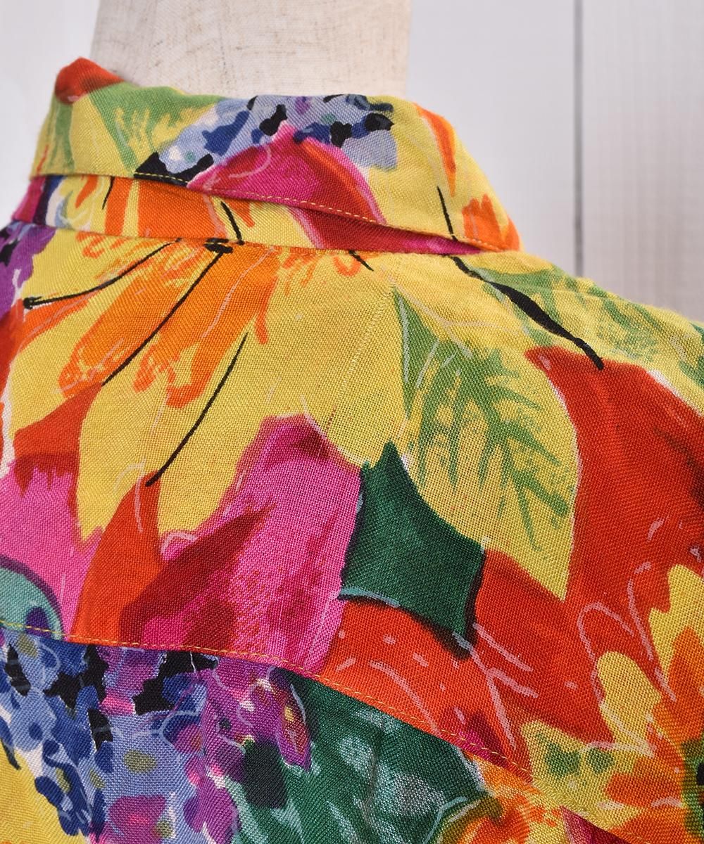 Flower Pattern Bead Embroidery Short Sleeve Shirt インド製 花柄 半袖シャツ トロピカル 刺繍 古着のネット通販サイト 古着屋グレープフルーツムーン Grapefruitmoon Onlineshop ヴィンテージアイテム レトロファッション Flower Pattern Bead Embroidery Short Sleeve Shirt インド製 花柄 半袖シャツ トロピカル 刺繍 古着のネット通販サイト 古着屋グレープフルーツムーン Grapefruitmoon Onlineshop ヴィンテージアイテム レトロファッション