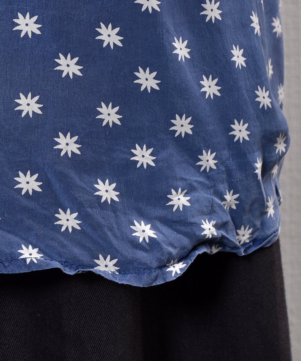 Small Mark Flower Pattern Silk Short Sleeve Shirtþ  륯 Ⱦµĥͥ