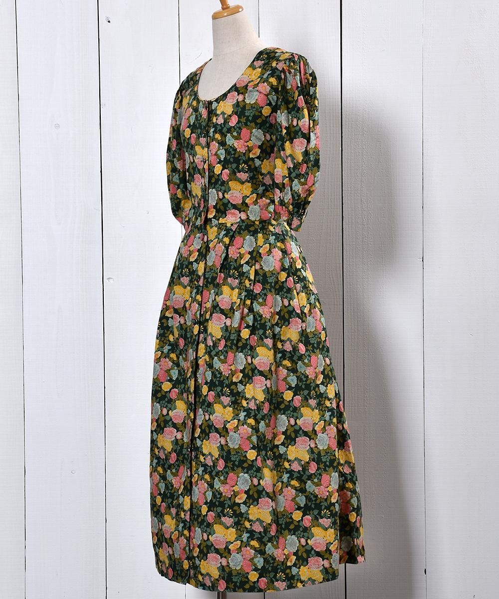 European Puff Sleeve One Piece ヨーロッパ パフスリーブ ワンピース 古着のネット通販サイト 古着屋グレープフルーツムーン Grapefruitmoon Onlineshop ヴィンテージアイテム レトロファッション