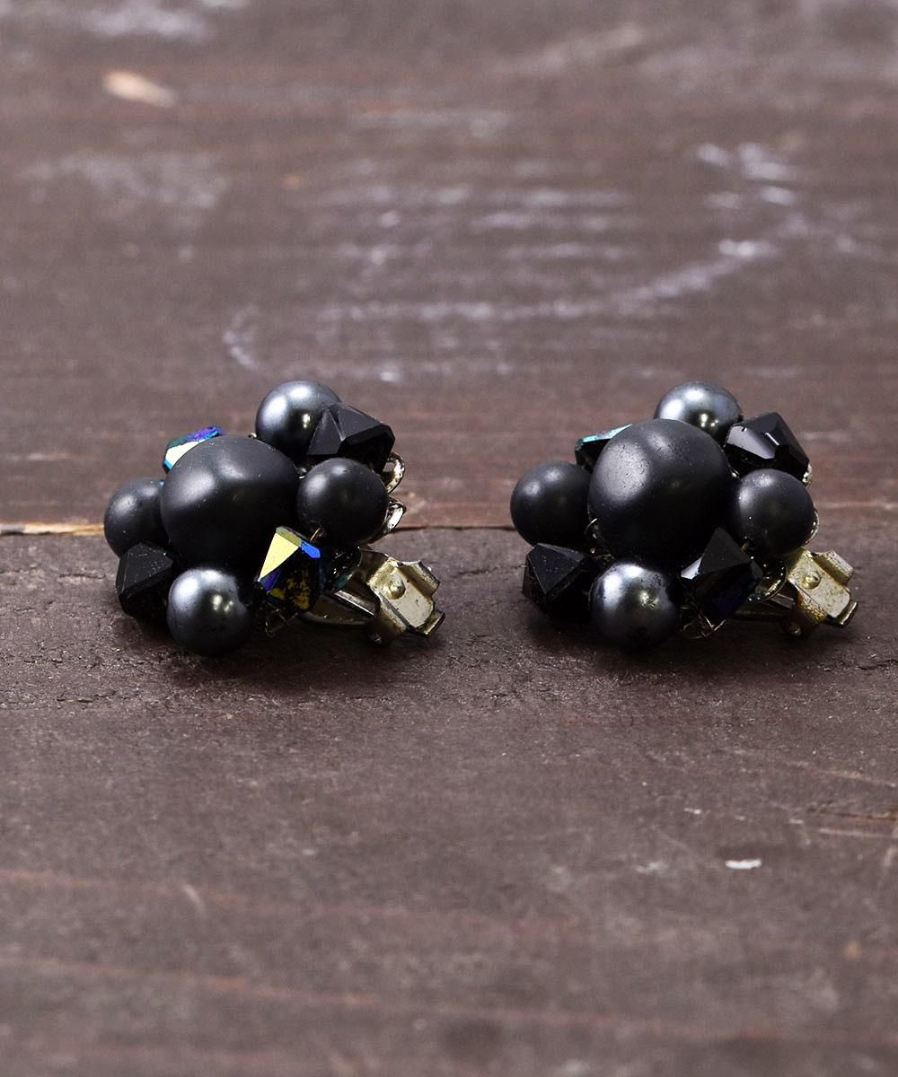 50 S 60 S Made In Japan Beads Earring 50 年代 60年代 日本製 ビーズ イヤリング ブラック 古着のネット通販サイト 古着屋グレープフルーツムーン Grapefruitmoon Onlineshop ヴィンテージアイテム レトロファッション 50 S 60 S Made In Japan Beads Earring 50 年代 60年代 日本製 ビーズ イヤリング ブラック 古着のネット通販サイト 古着屋グレープフルーツムーン Grapefruitmoon Onlineshop ヴィンテージアイテム レトロファッション
