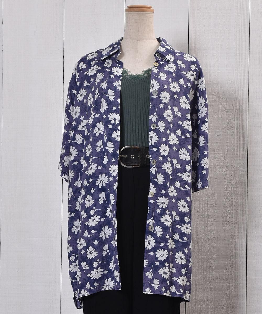 Short Sleeve Shirt Flower Pattern Cosmos Shell Button 半袖 花柄 コスモス シェルボタン 古着のネット通販サイト 古着屋グレープフルーツムーン Grapefruitmoon Onlineshop ヴィンテージアイテム レトロファッション Short Sleeve Shirt Flower Pattern Cosmos Shell Button 半袖 花柄 コスモス シェルボタン 古着のネット通販サイト 古着屋グレープフルーツムーン Grapefruitmoon Onlineshop ヴィンテージアイテム レトロファッション