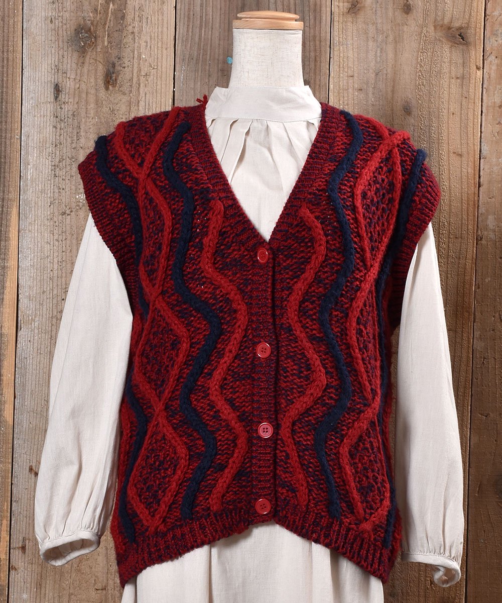 Design Knitting V Neck Vest｜ニュアンスカラー デザインVネック