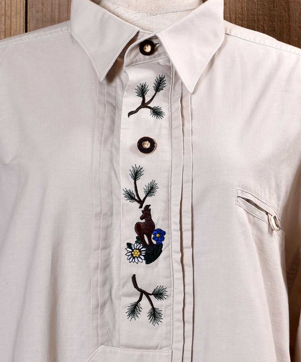 Deer Embroidery Beige Tyrolean Shirts｜鹿刺繍 チロリアン シャツ