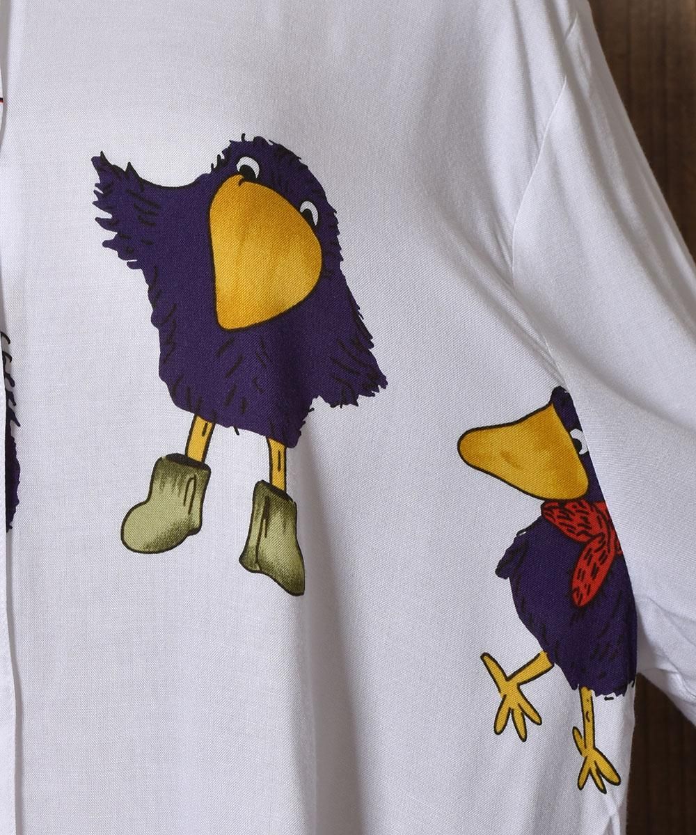 Long Sleeve Shirt Illustration Crow 長袖 シャツ イラスト カラス 古着のネット通販サイト 古着屋グレープフルーツムーン Grapefruitmoon Onlineshop ヴィンテージアイテム レトロファッション Long Sleeve Shirt Illustration Crow 長袖 シャツ イラスト カラス 古着のネット通販サイト 古着屋グレープフルーツムーン Grapefruitmoon Onlineshop ヴィンテージアイテム レトロファッション