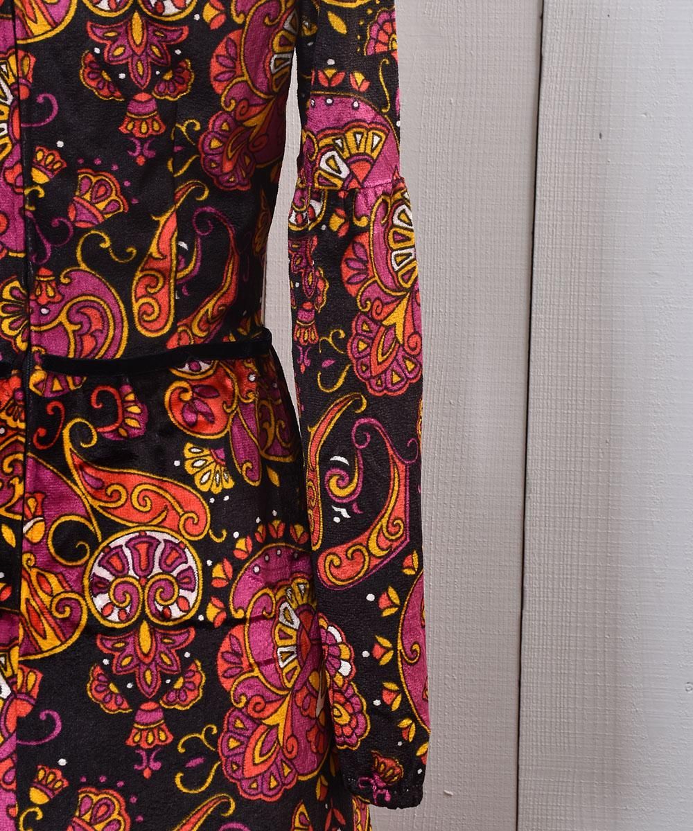 70 S Vintage Velvet One Piece 70年代 ビンテージベロアワンピース 古着のネット通販サイト 古着屋グレープフルーツムーン Grapefruitmoon Onlineshop ヴィンテージアイテム レトロファッション