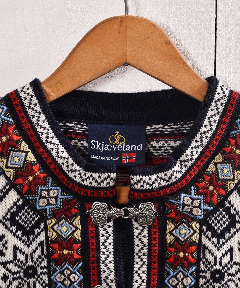 【貴重】ヴィンテージ ノルディック チロリアン 刺繍 メタルフック セーター