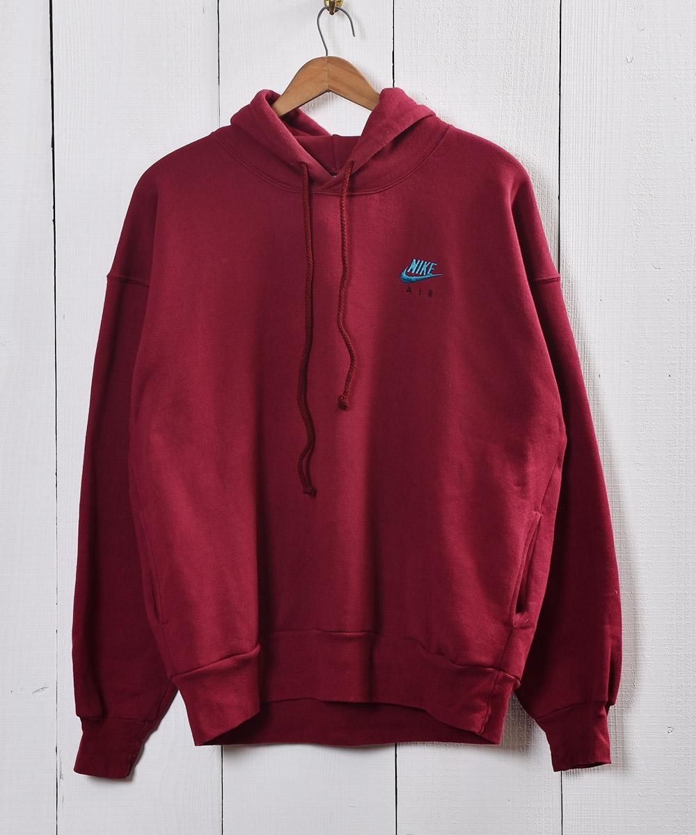 アメリカ製 NIKE 刺繍パーカー ｜Made in USA Embroidered Hoodie - 古着のネット通販サイト  古着屋グレープフルーツ ムーン(Grapefruitmoon)Onlineshop ヴィンテージアイテム・レトロファッション