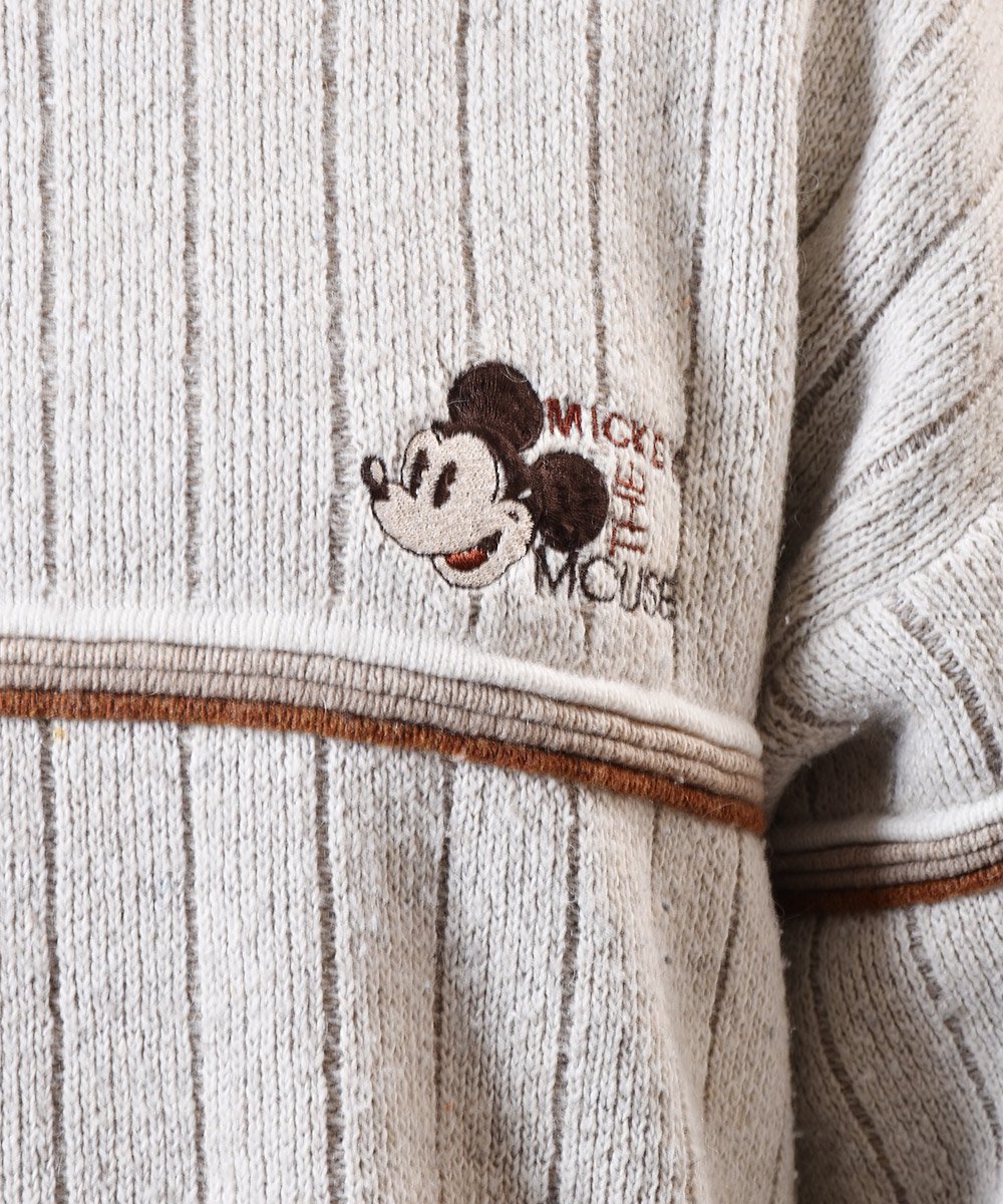 ウォルトディズニー ミッキー 刺繍 セーター - 古着のネット通販サイト ...