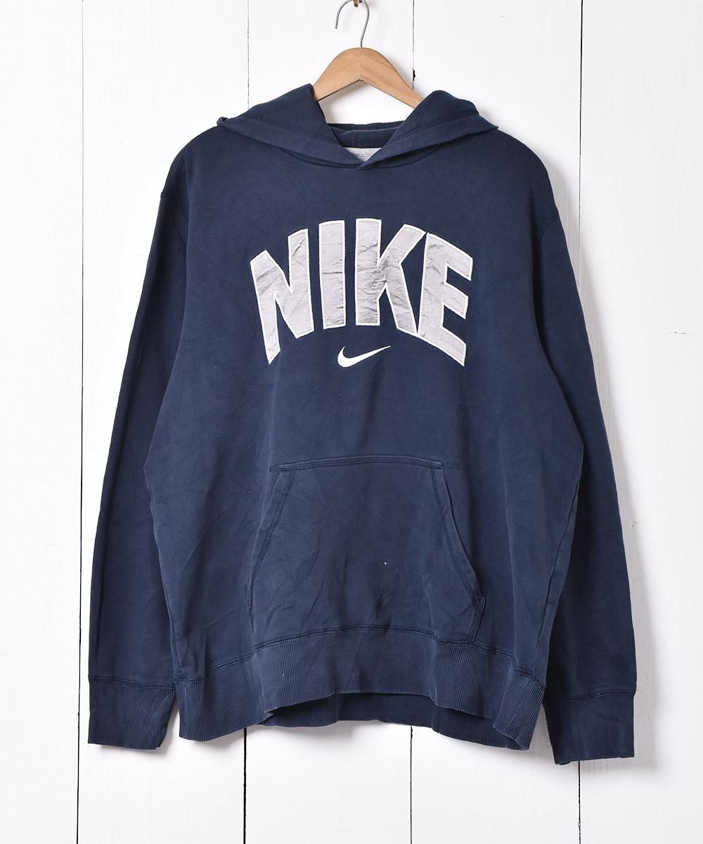 NIKE」ロゴ刺繍パーカー - 古着のネット通販サイト 古着屋