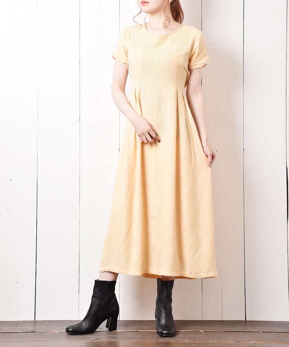 インド製 バックリボン 刺繍ワンピース 古着のネット通販サイト 古着屋グレープフルーツムーン Grapefruitmoon Onlineshop ヴィンテージアイテム レトロファッション