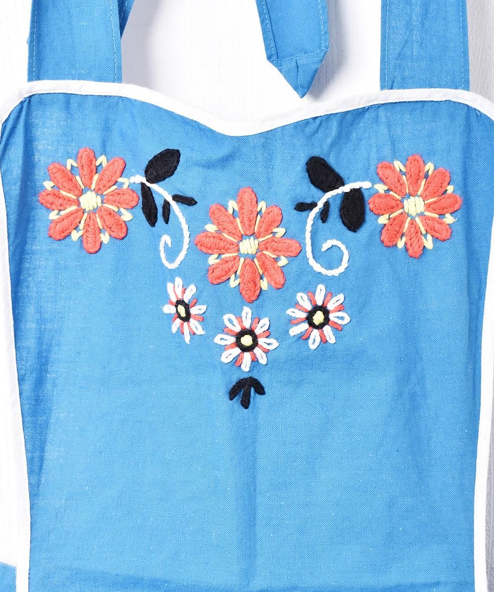 ヴィンテージ 花刺繍 エプロン - 古着屋グレープフルーツ ムーン