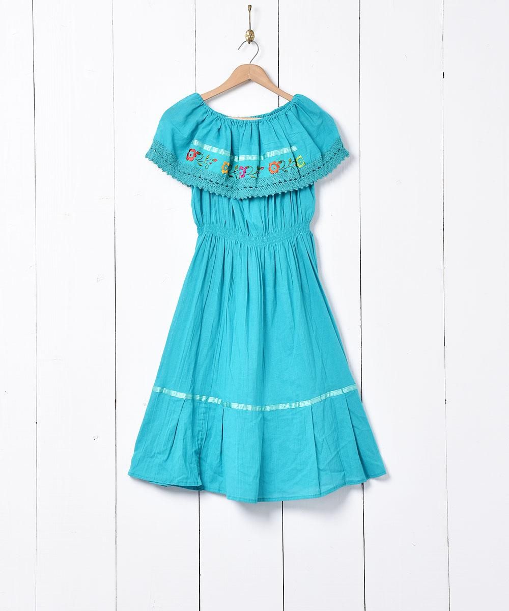 メキシカン刺繍 オフショルダーワンピース 古着のネット通販サイト 古着屋グレープフルーツムーン Grapefruitmoon Onlineshop ヴィンテージアイテム レトロファッション