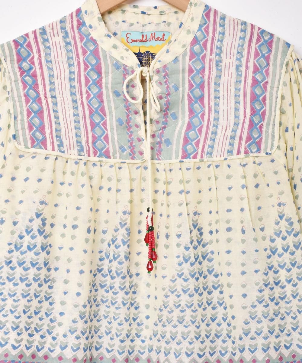 2ŸۡEmerald Motelץƥ󥰥˥å ۥ磻ȥͥ