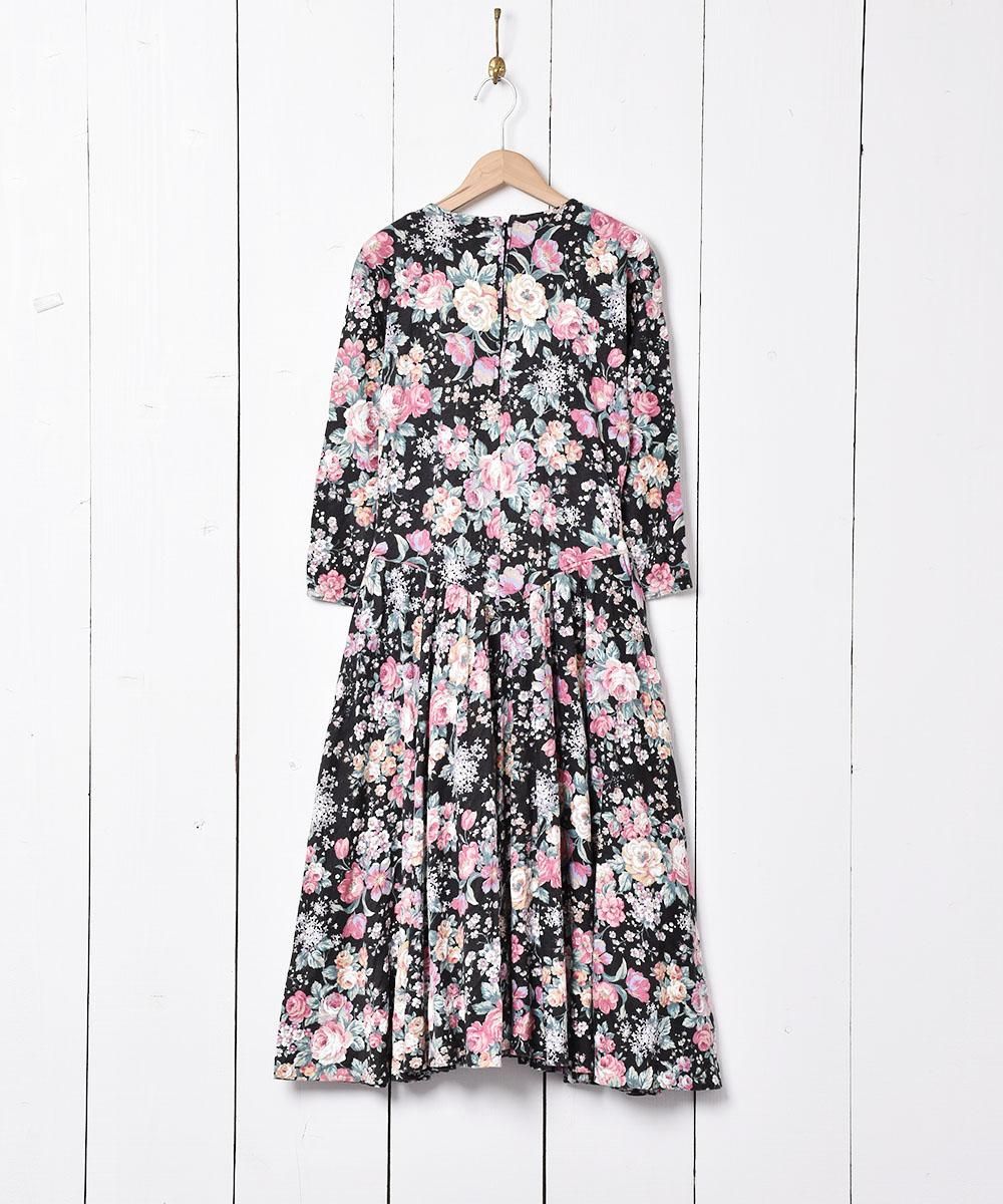 花柄 長袖ワンピース - 古着屋グレープフルーツ ムーン 花柄 長袖ワンピース - 古着屋グレープフルーツ ムーン