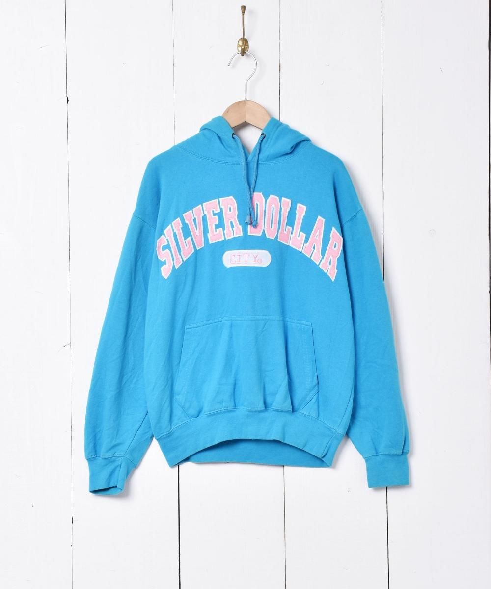 Silver Dollar City パッチスウェットパーカー - 古着屋 Silver Dollar City パッチスウェットパーカー - 古着屋