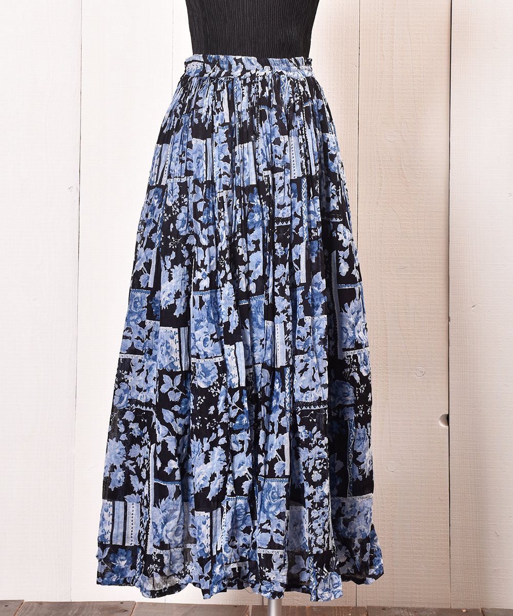 <img class='new_mark_img1' src='https://img.shop-pro.jp/img/new/icons14.gif' style='border:none;display:inline;margin:0px;padding:0px;width:auto;' />Made in India Indian Cotton Skirt Blue Floweråʥ ֥롼ե R1ͥ
