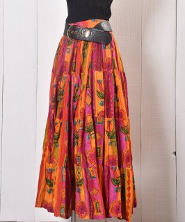 <img class='new_mark_img1' src='https://img.shop-pro.jp/img/new/icons14.gif' style='border:none;display:inline;margin:0px;padding:0px;width:auto;' />Made in India Indian Cotton Skirt Colorful  Botanical Patternåʥ եܥ˥ R1 Υͥå 岰졼ץե롼 ࡼ