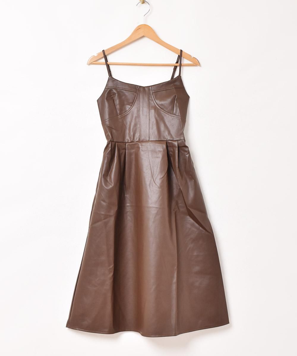 2色展開】「Meridian」フェイクレザー タック入り キャミソール