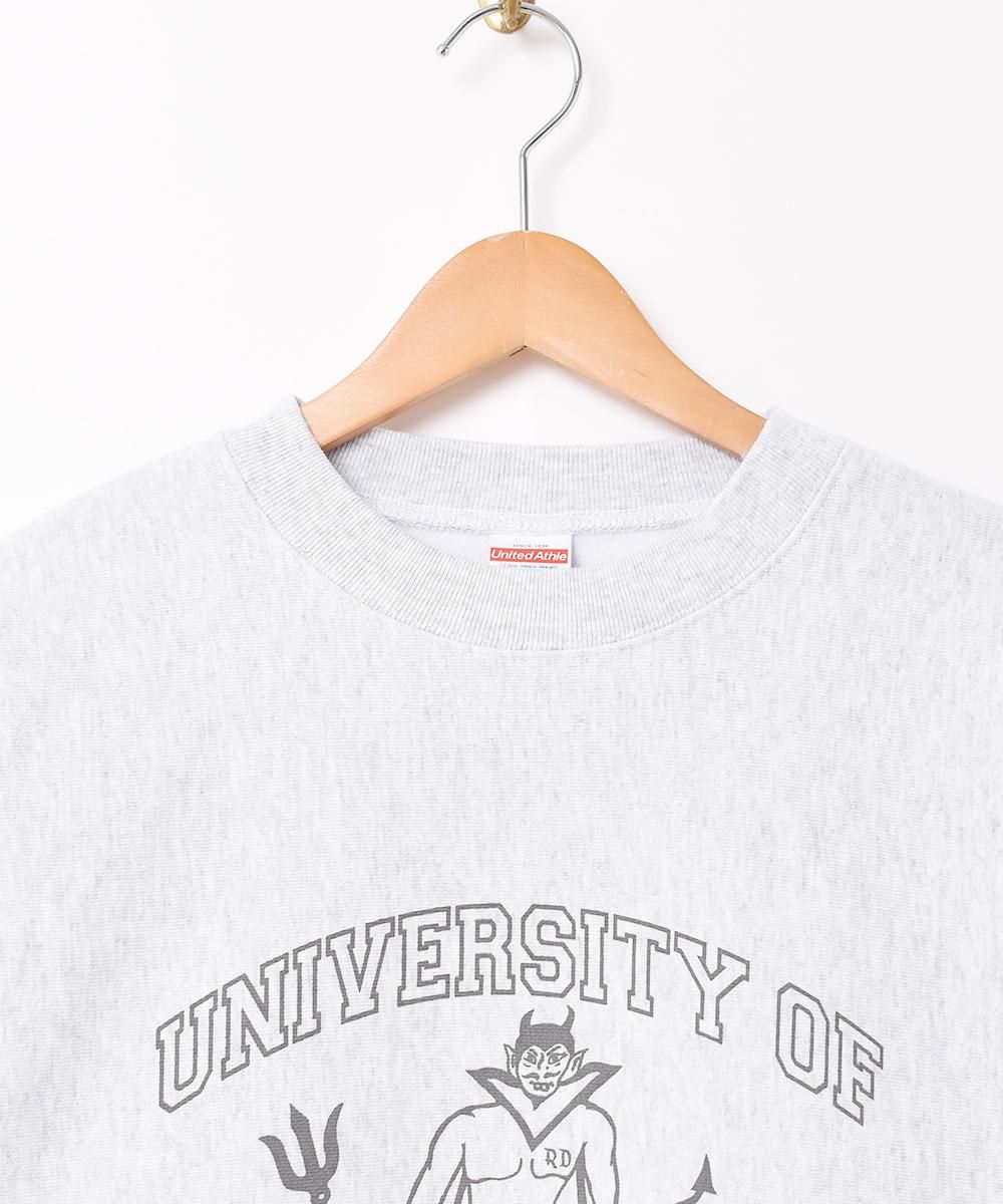 2色展開】プリントスウェットシャツ Devil「UNIVERSITY OF HILL