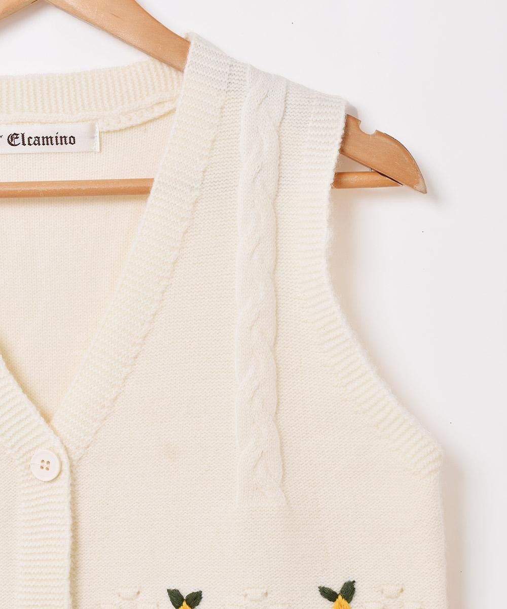 2色展開】「Elcamino」フラワー刺繍 ニットベスト ホワイト 2色展開】「Elcamino」フラワー刺繍 ニットベスト ホワイト