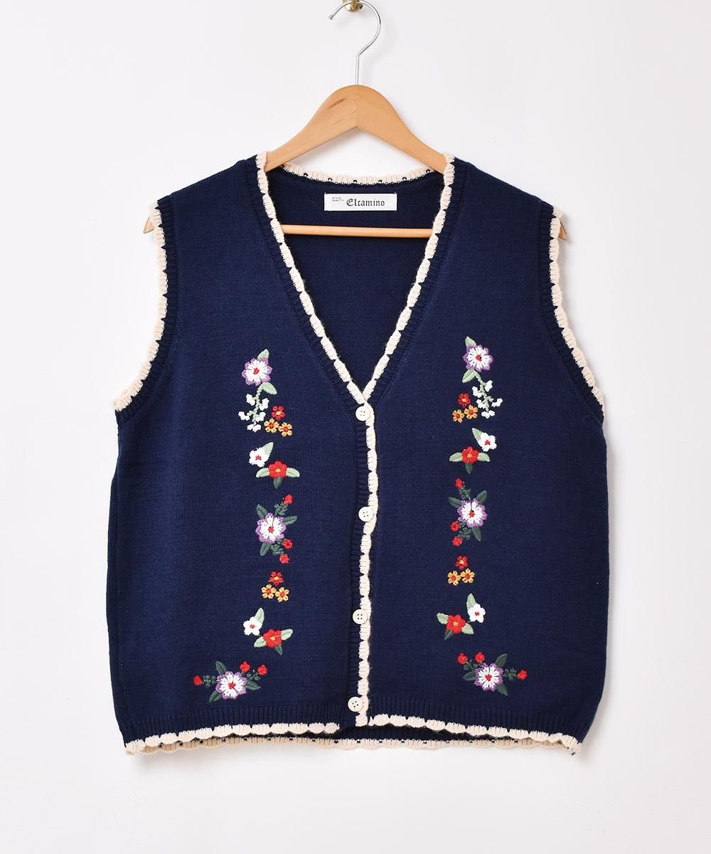Elcamino」フラワー刺繍 パイピング ニットベスト ネイビー Elcamino」フラワー刺繍 パイピング ニットベスト ネイビー