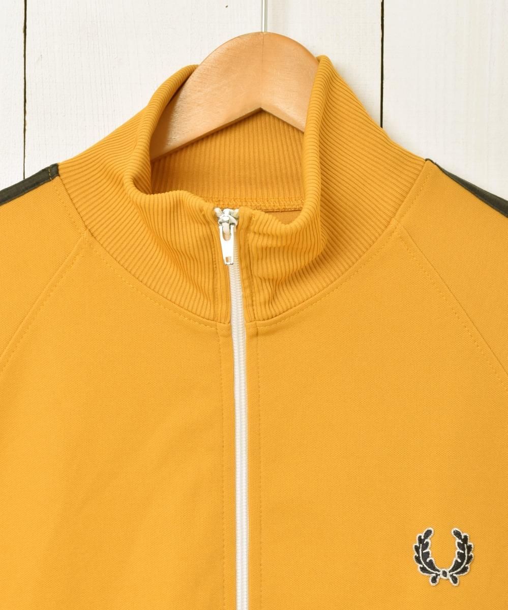 FRED PERRY ポルトガル製 トラックジャケット - 古着屋 FRED PERRY ポルトガル製 トラックジャケット - 古着屋