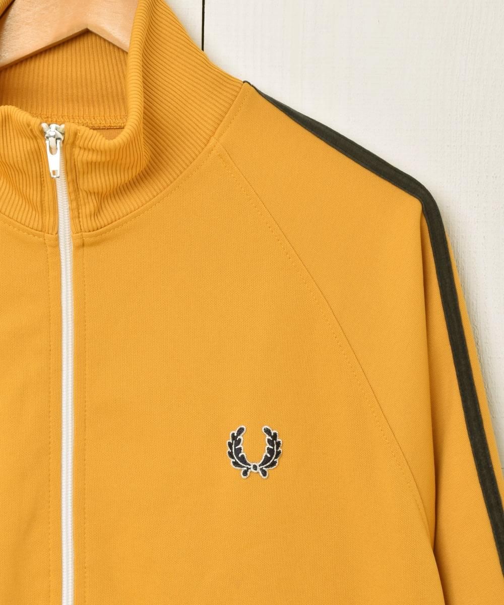 FRED PERRY ポルトガル製 トラックジャケット - 古着屋 FRED PERRY ポルトガル製 トラックジャケット - 古着屋
