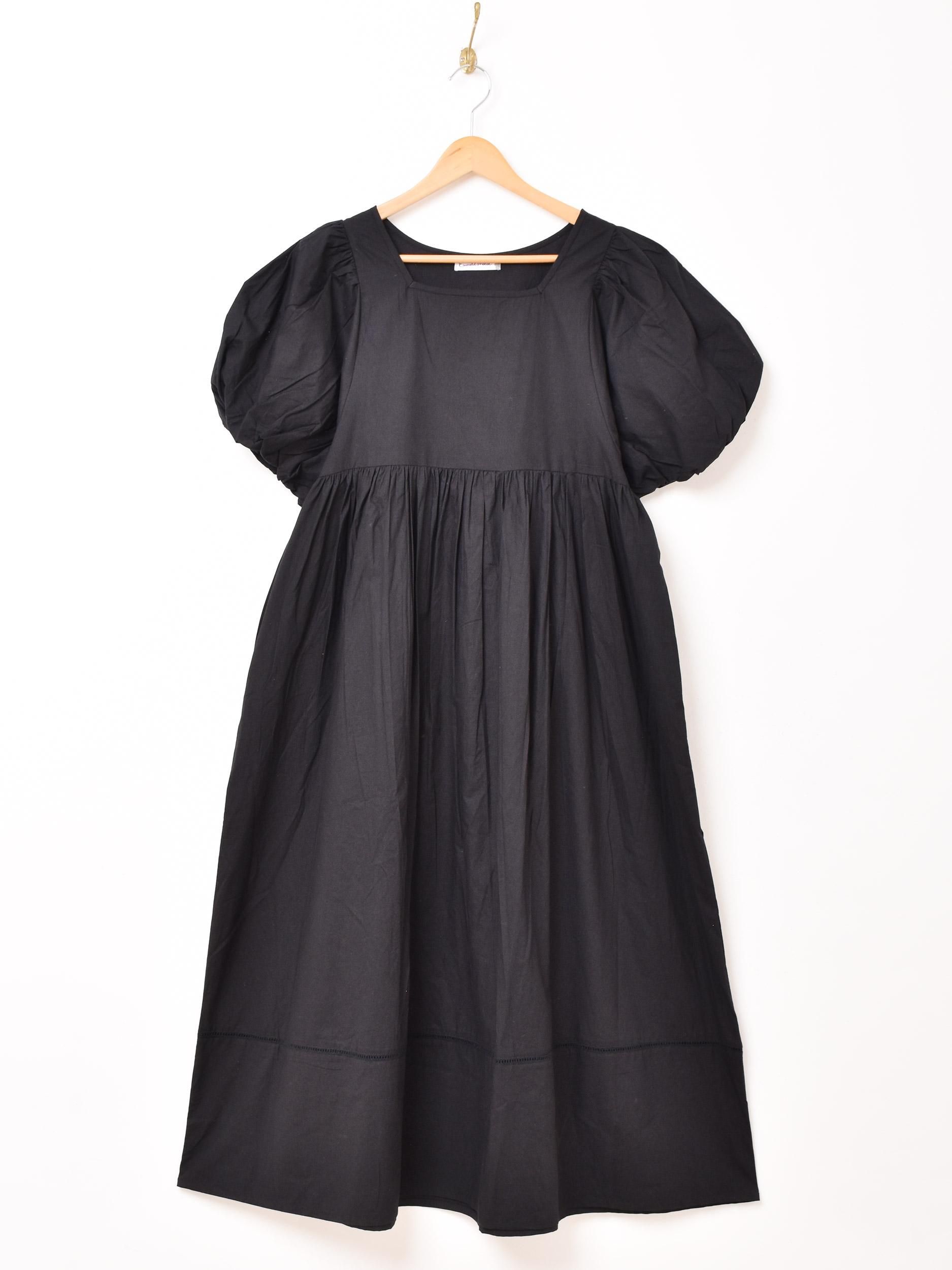 3色展開】「Emerald Motel」半袖 バルーンスリーブ ワンピース レッド