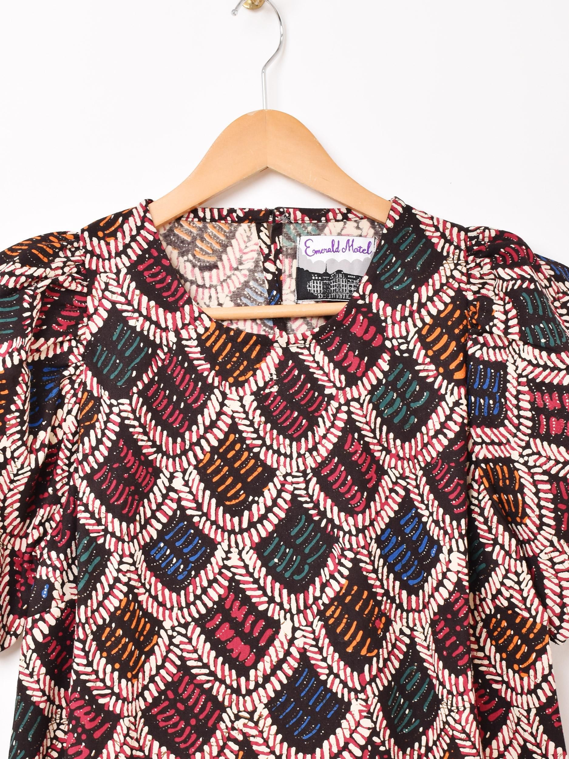 2ŸۡEmerald MotelץХƥåץ Хåץ Ⱦµԡ ֥åͥ