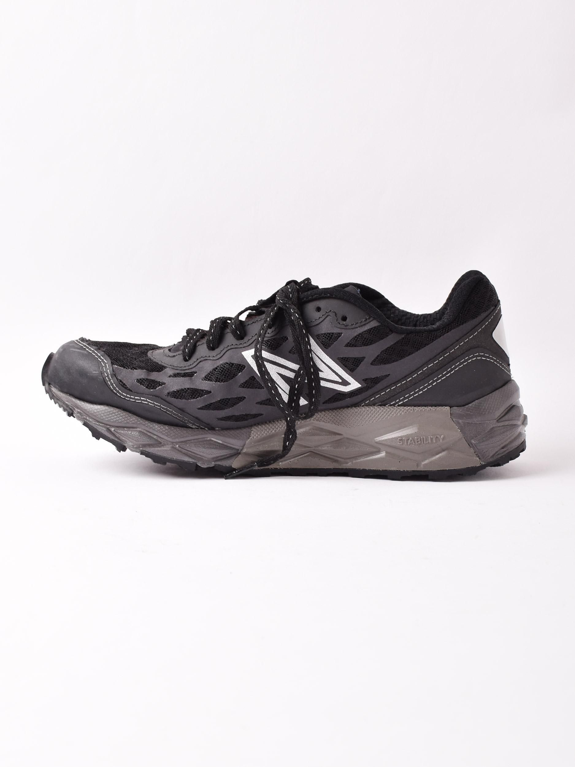NEW BALANCE 950V2 アメリカ軍トレーニングスニーカー　US10 DEAD STOCK】US Army New balance 950v2 Training Shoes