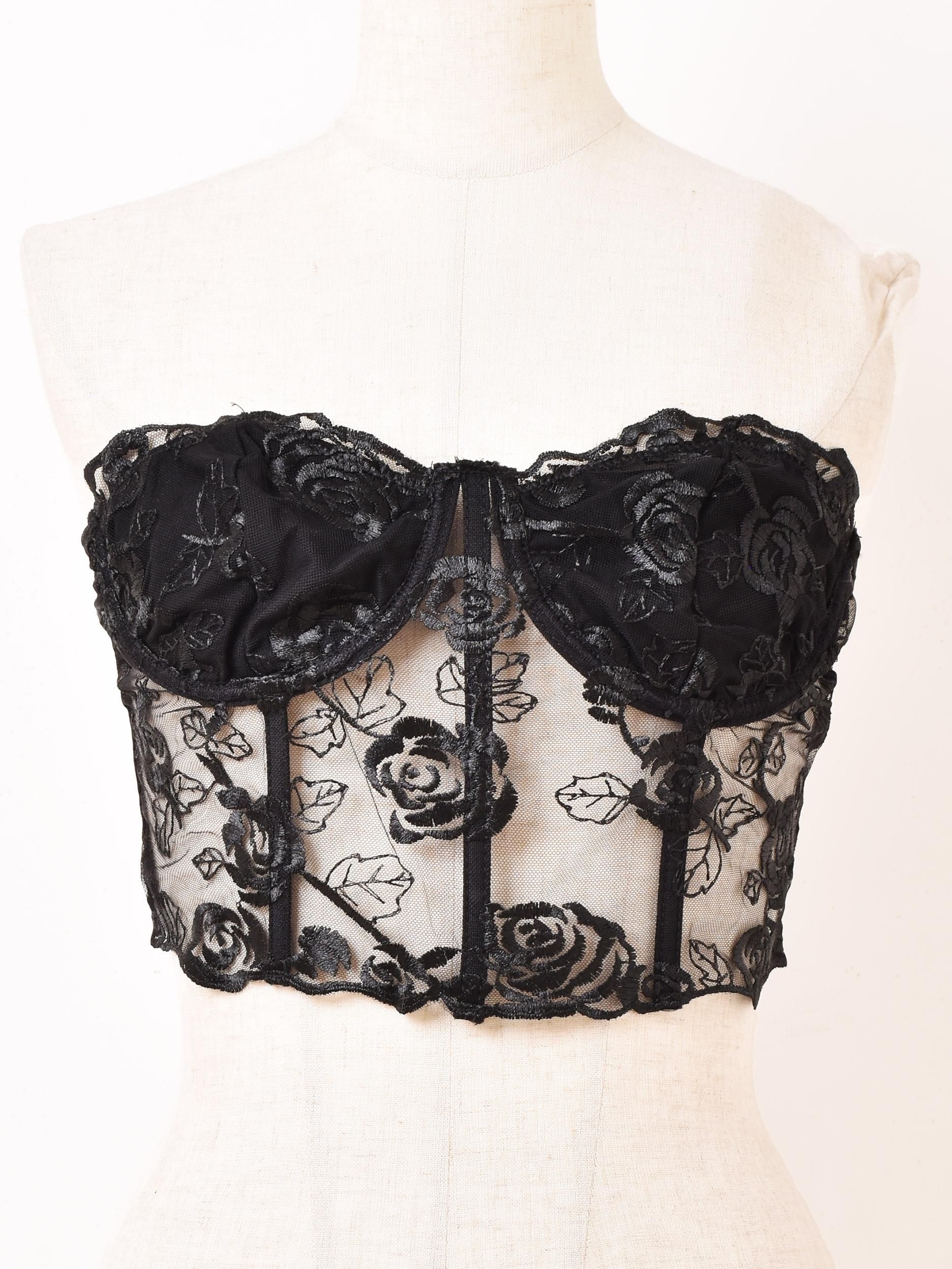 圧巻❣️超ゴージャス.超エレガントな総刺繍黒留袖 総額180万円以上フルセット Meridian」レース フラワー刺繍 コルセット ブラック - 古着屋