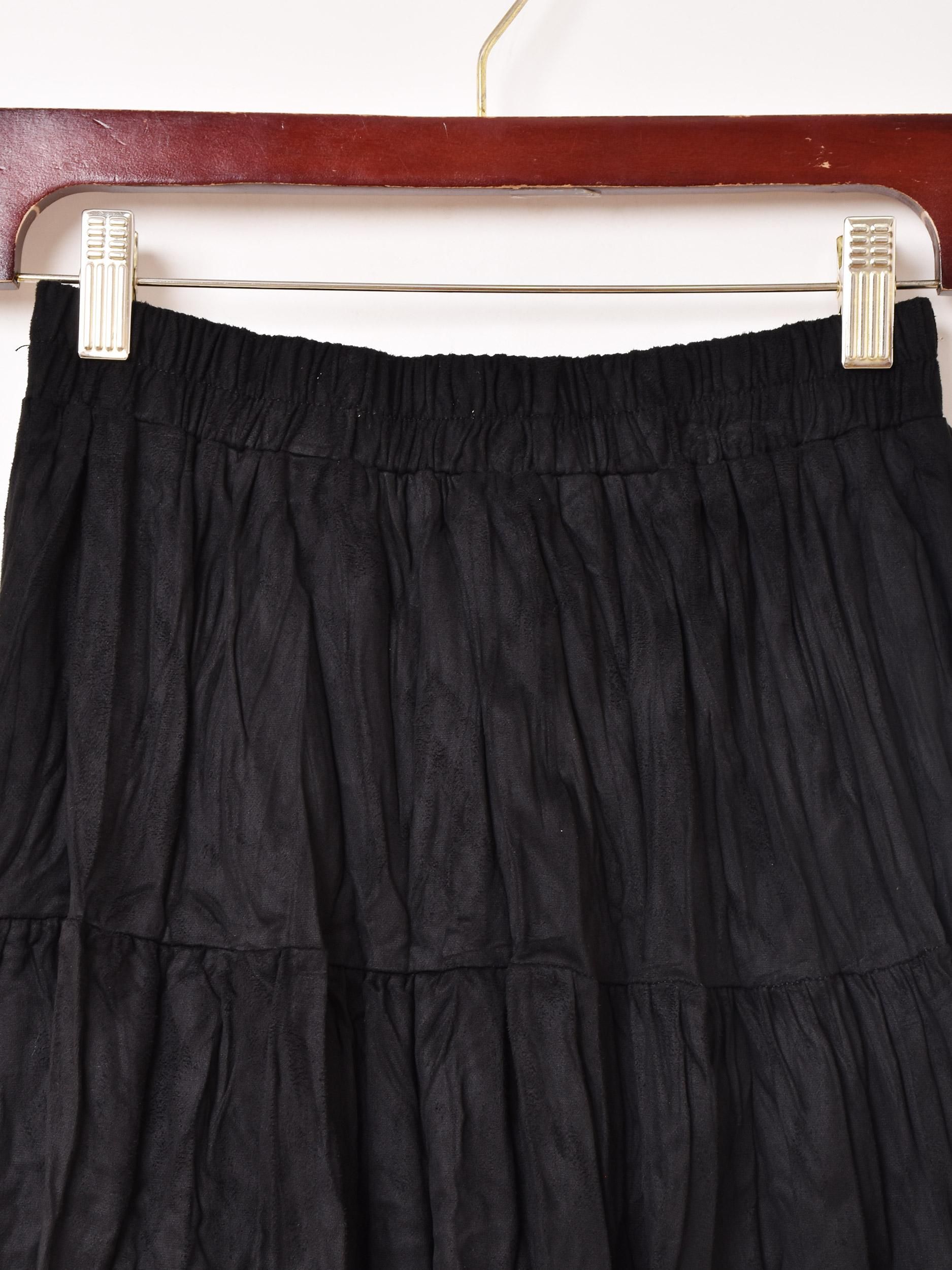 Maglie par ef-de大きいサイズ　フェイクスエードティアードスカート Meridian フェイクスエード スカート | ブラック - 古着屋