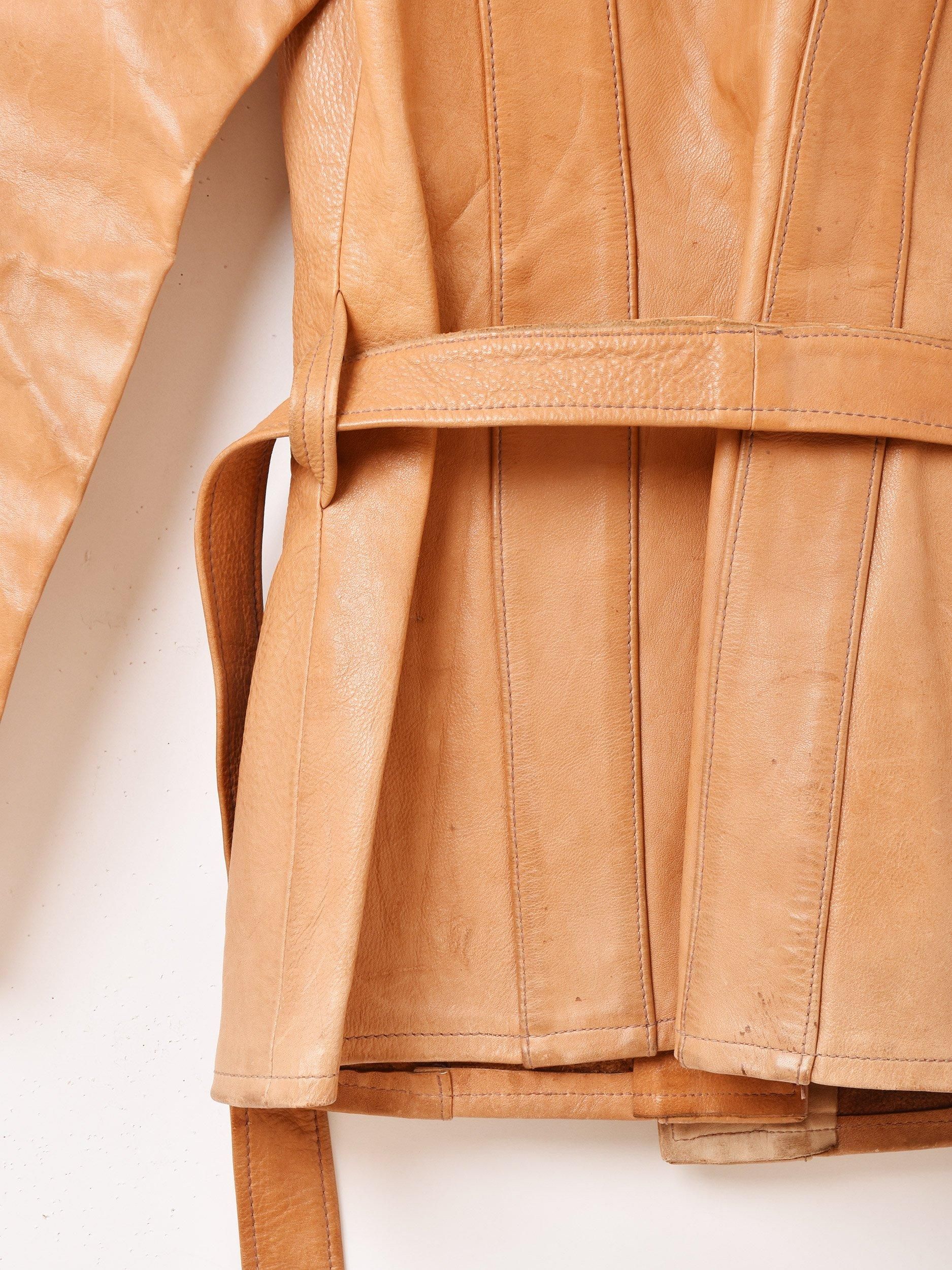 美品AUSTIN REED 総レース ノーカラージャケット ビジュー 装飾38 美品AUSTIN REED 総レース ノーカラージャケット ビジュー 装飾38