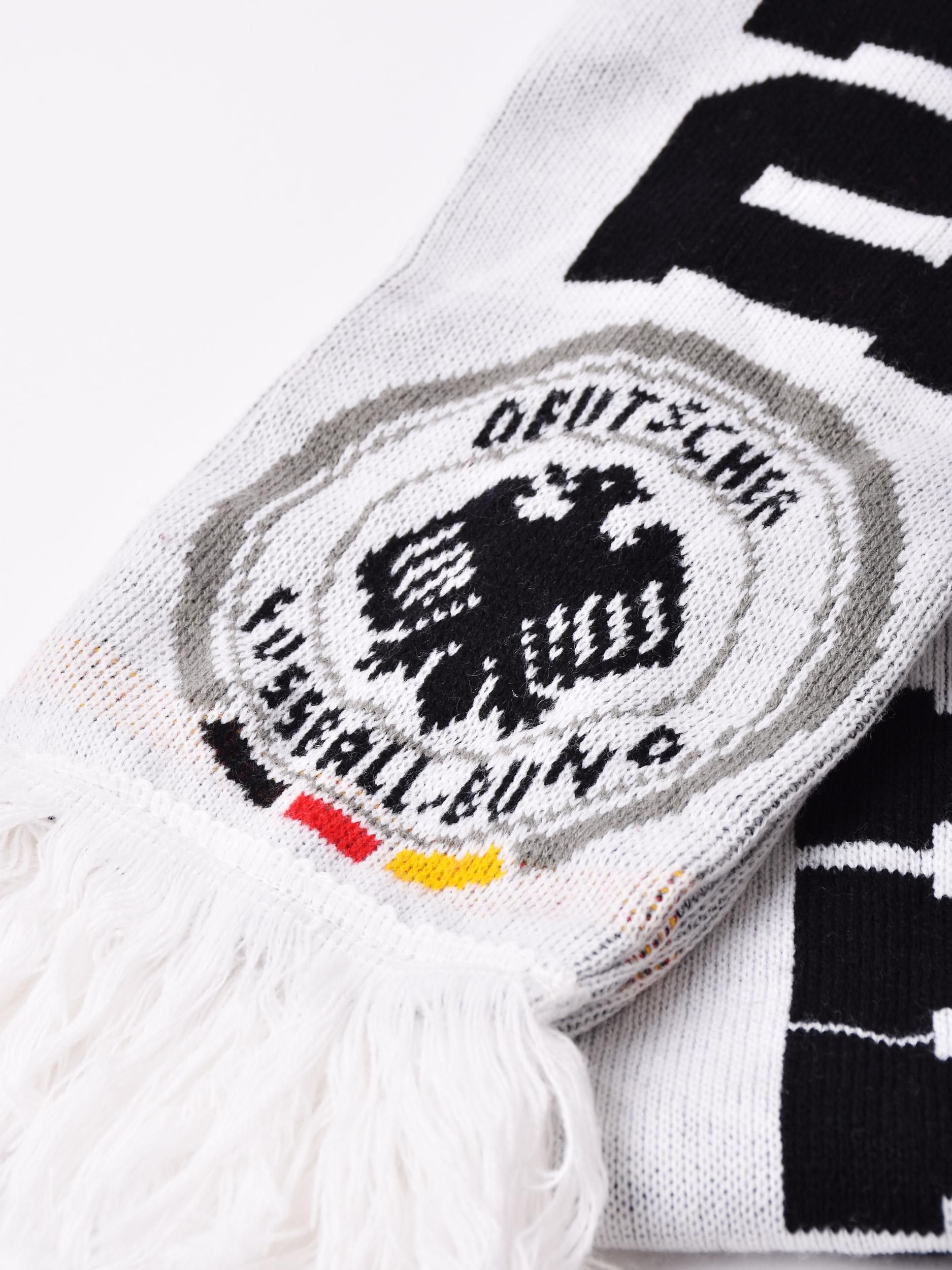 ドイツ代表 ナショナルチーム サッカーマフラー - 古着屋 ドイツ代表 ナショナルチーム サッカーマフラー - 古着屋