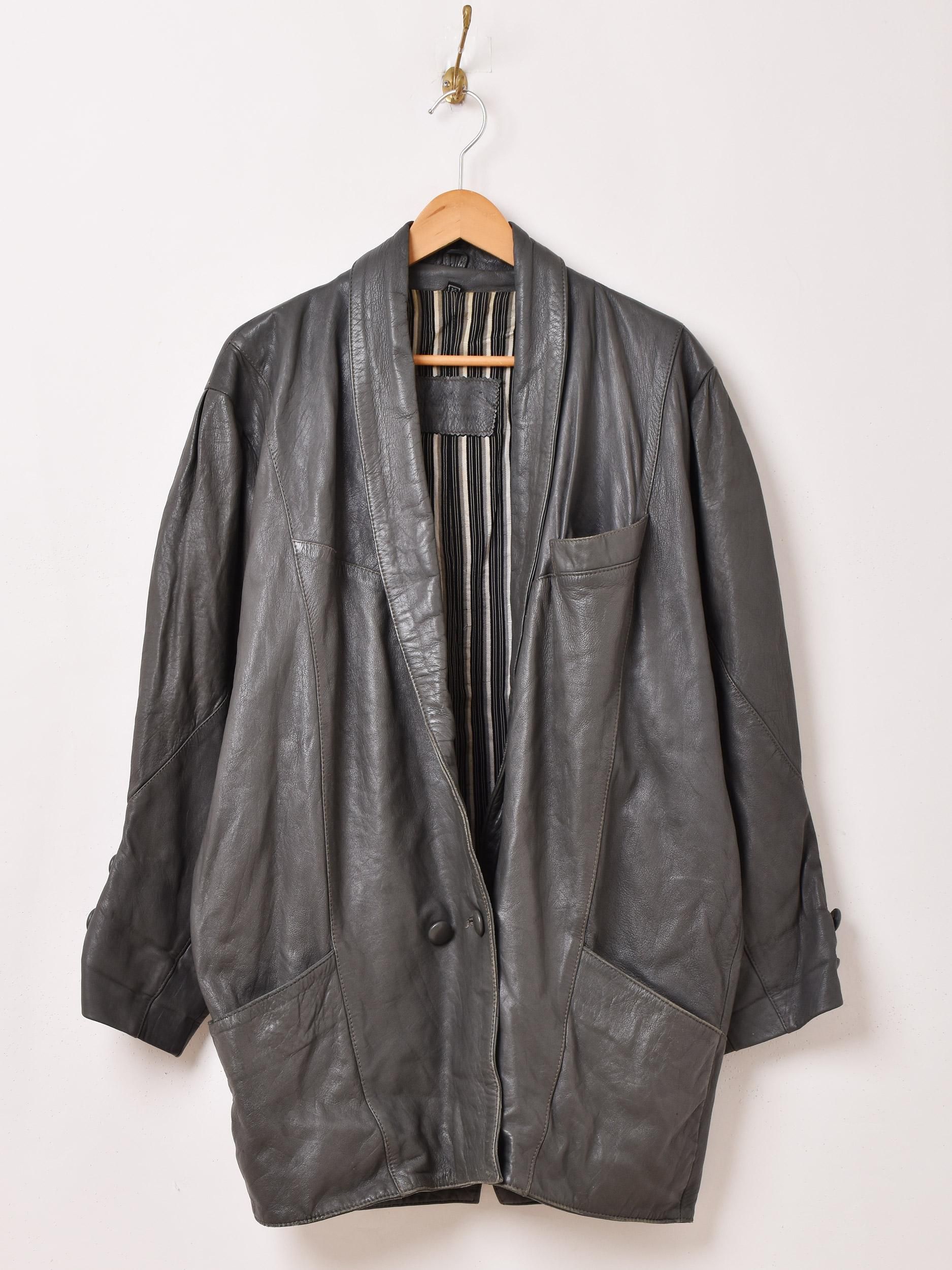 美品✨羊革✨シープスキン レザーコート 黒 ドルマンスリーブ ダブルブレスト ドルマンスリーブ レザーコート | 本革ジャケット - 古着屋