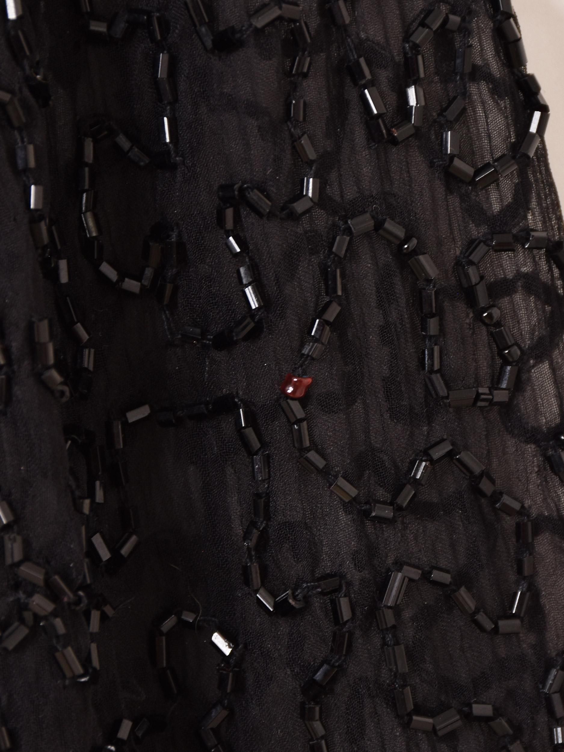 90s EMPORIO ARMANIシースルービーズ刺繍トップス ヴィンテージ 90s EMPORIO ARMANIシースルービーズ刺繍トップス ヴィンテージ