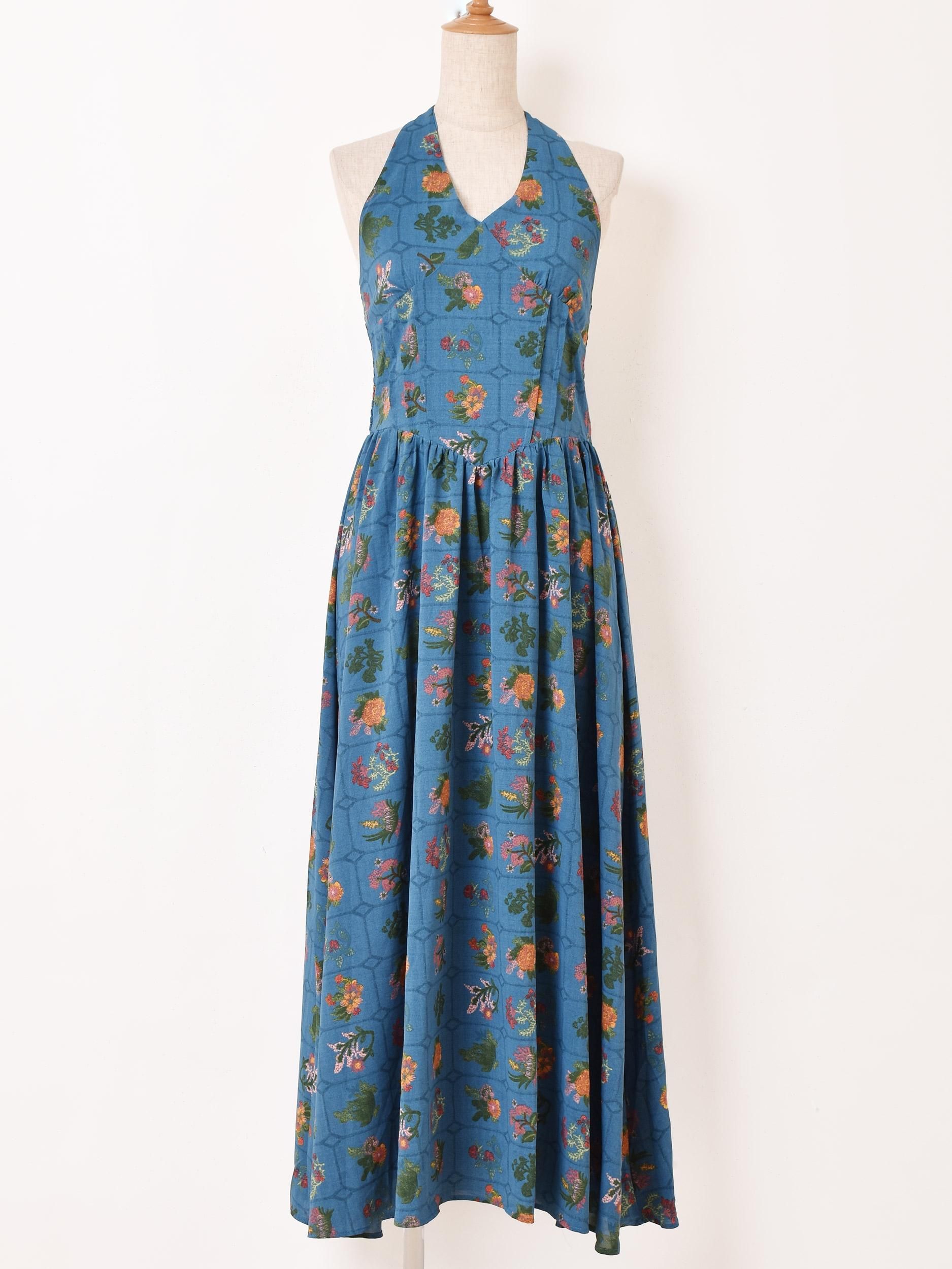 ホルターネック カラー ワンピース Saturday Club ホルターネック カラー ワンピース Saturday Club