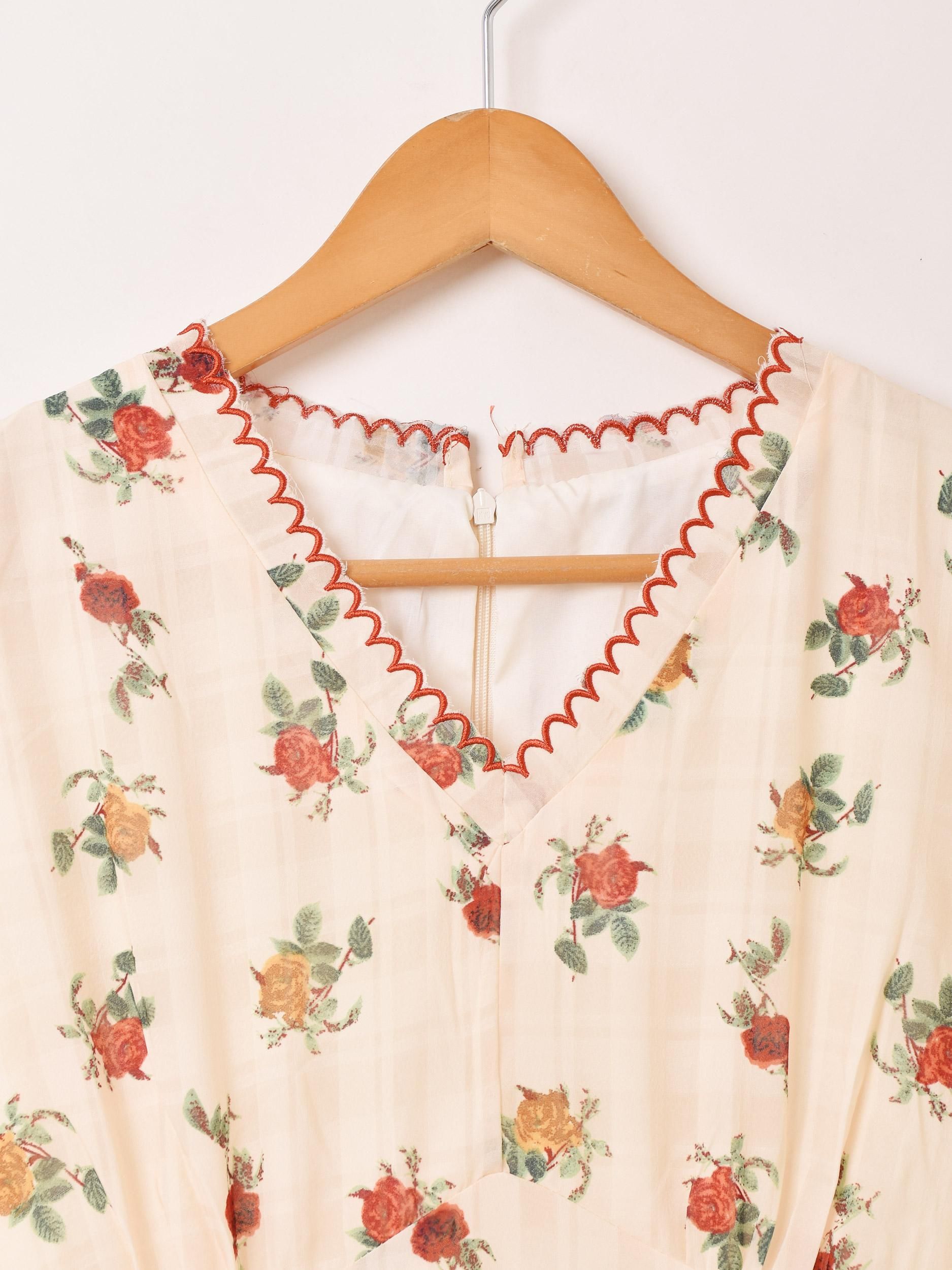 70's USA VINTAGE FLOWER EMBROIDERY LACE DESIGN ONE PIECE/70