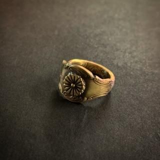  Chrysanthemum  spoon ring / brass