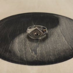 Yin-Yang Eye signet ring.
